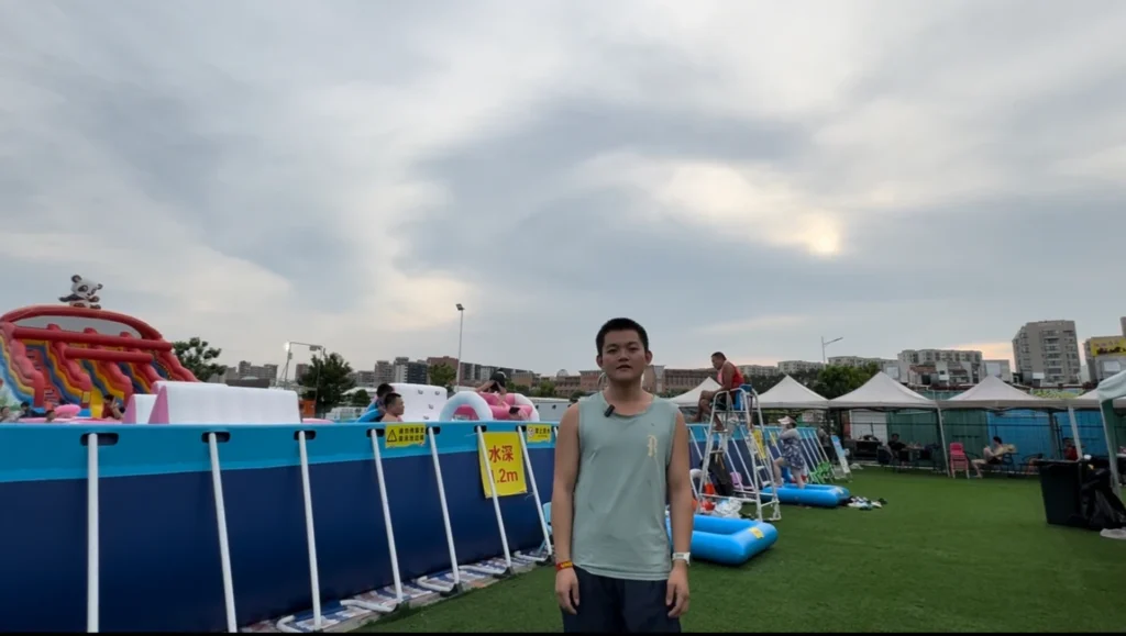 3custom water & land inflatable play design